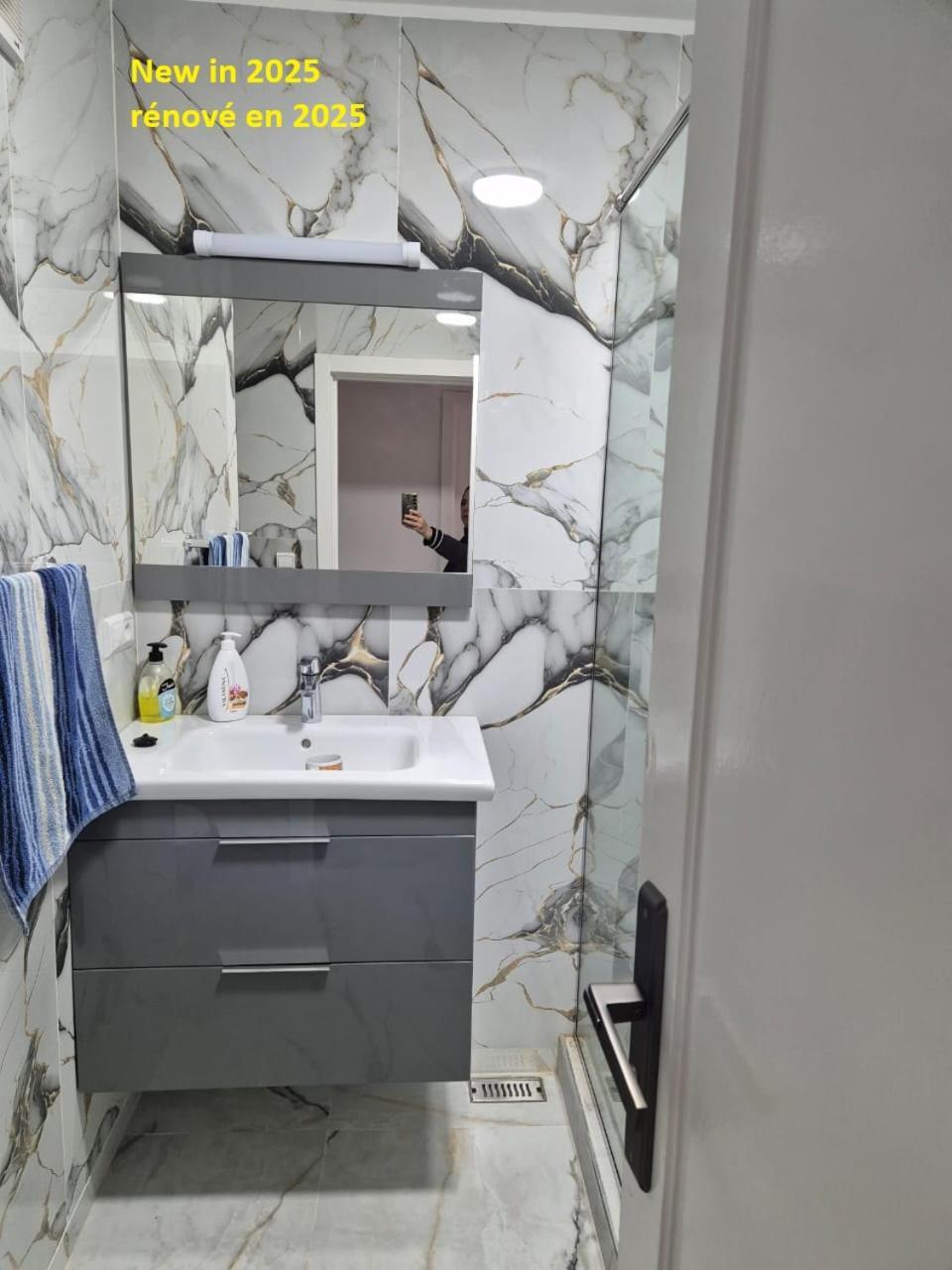 Апартаменти Stylish Duplex - Ocean View - Airport - Wifi - Renovated 2025 Jbila Екстер'єр фото